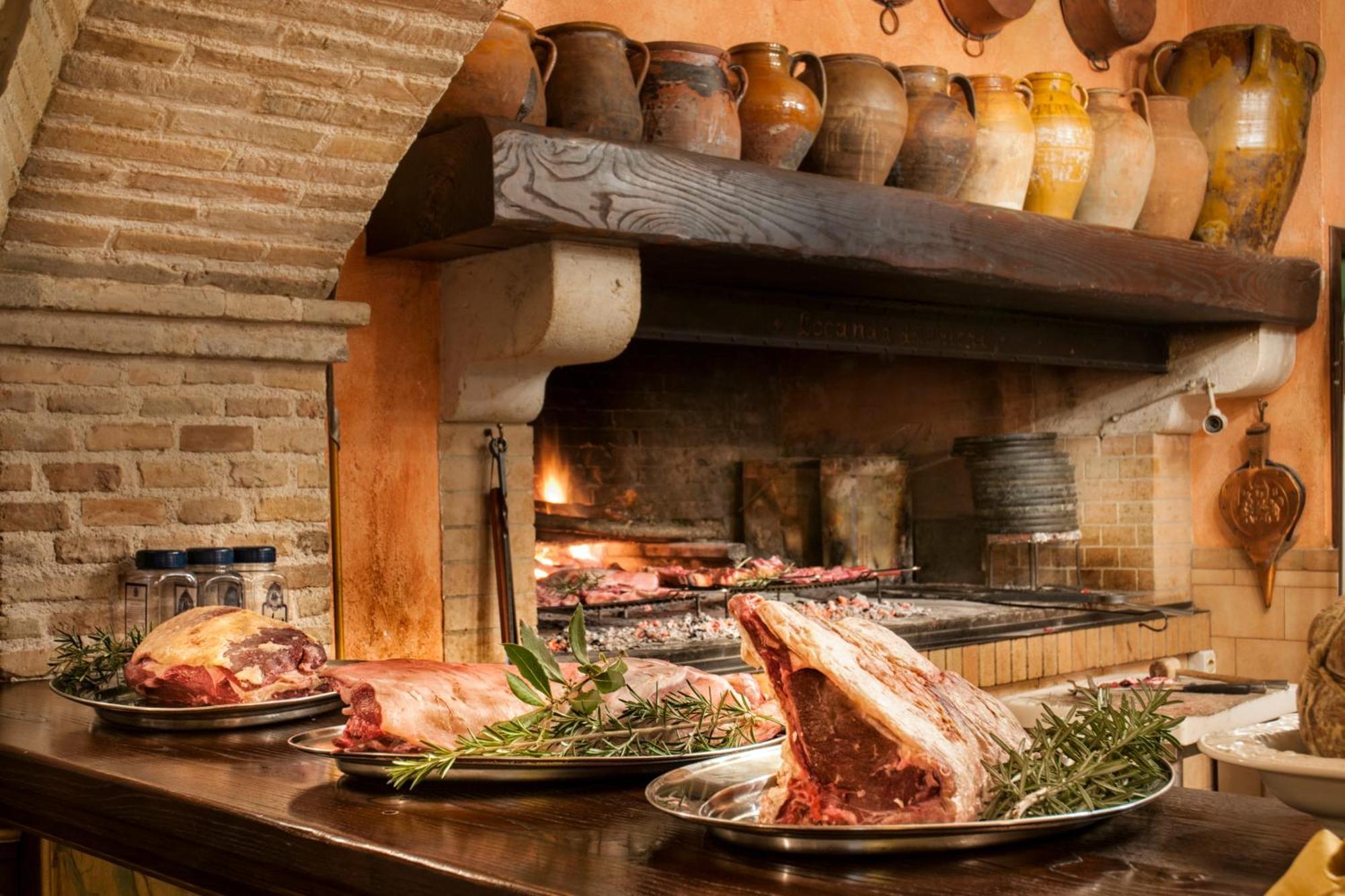 Le Gole Ristorante & Resort Celano Eksteriør billede